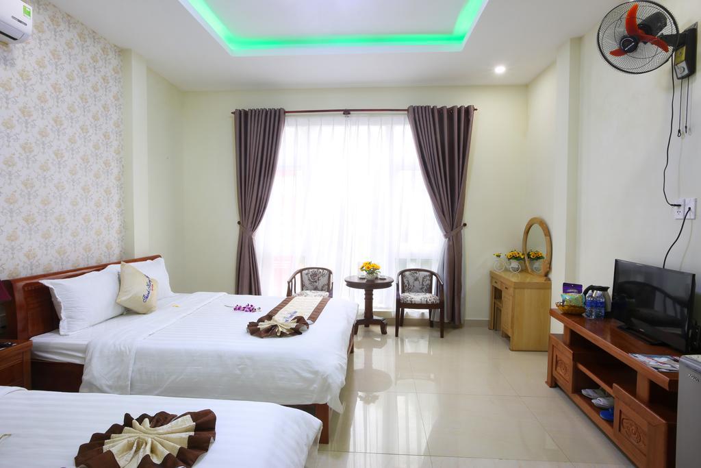 Thanh Hoang Chau Boutique Hotel Дананг Экстерьер фото